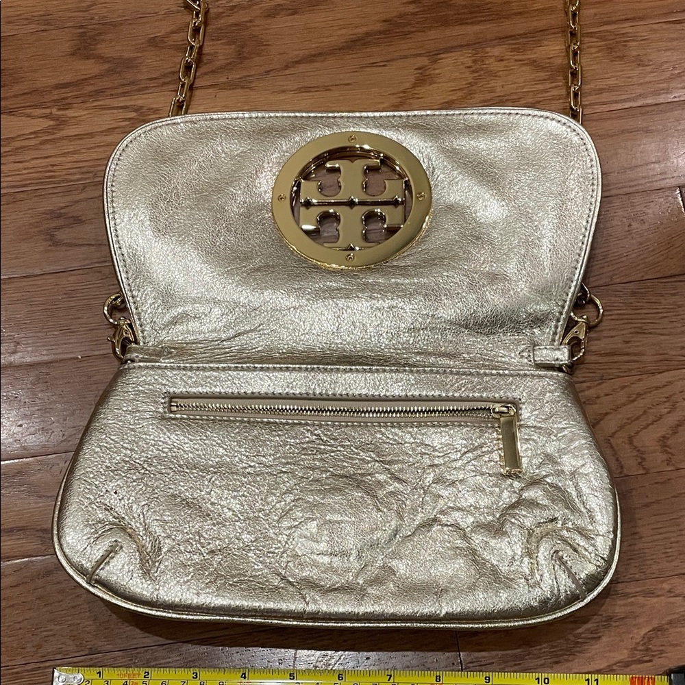 Tory Burch Metallic Gold Shoulder or Clutch Bag - Picture 4 of 9